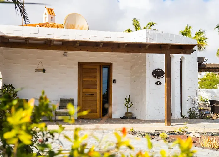 Casa Montana & Pool & Private & Near The Ocean بيت للعطل *