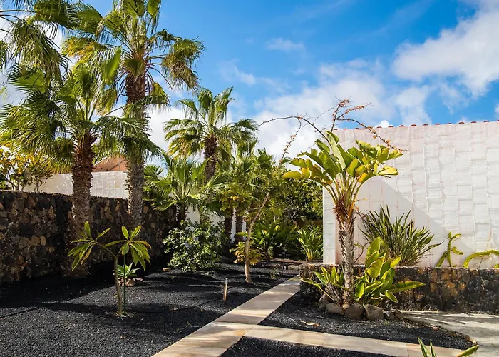 Casa Montana & Pool & Private & Near The Ocean بيت للعطل