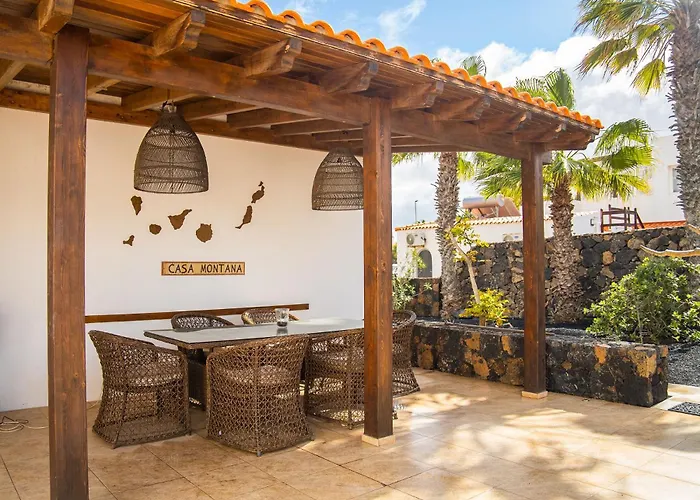 Casa Montana & Pool & Private & Near The Ocean بيت للعطل